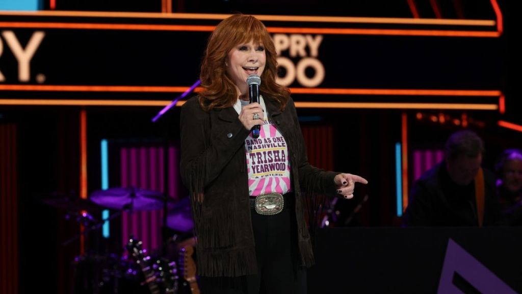 Reba McEntire's Wedding Guest List Features Horses, Donkeys and Other Farm Animals