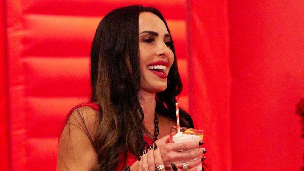 RHOC Newcomer Says She ‘Hated His Guts’ but Refused to Divorce