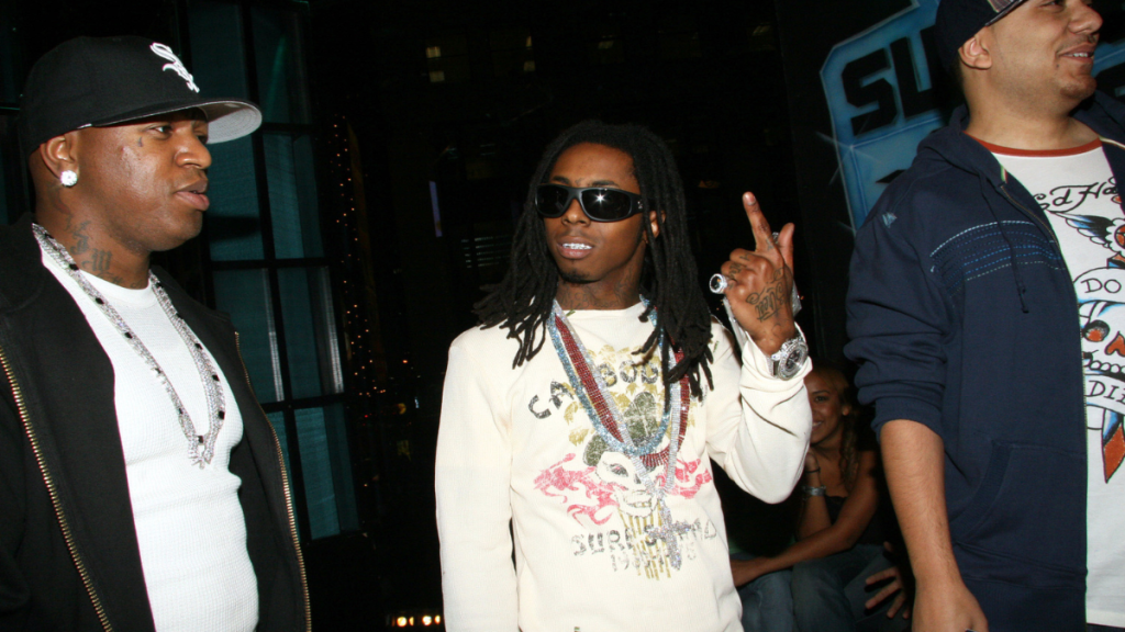 Teen Mom Alum Denies 'Begging' Lil Wayne for Free Flight