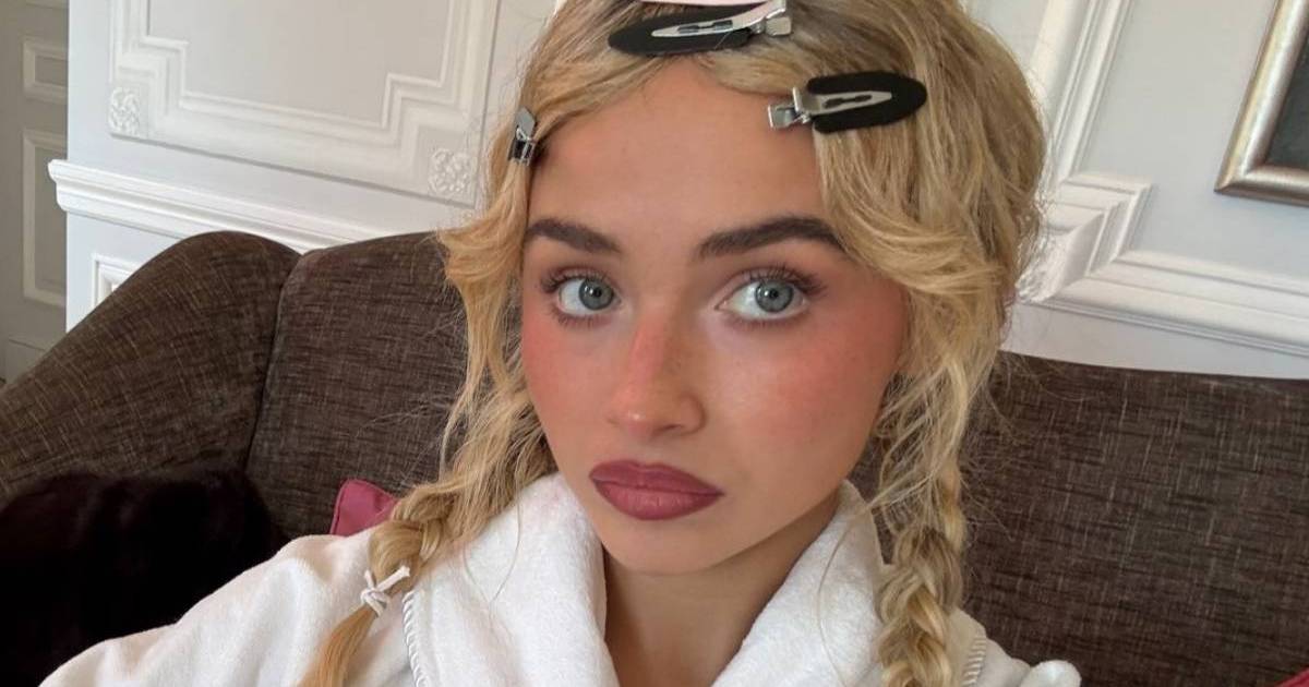 Sabrina Carpenter’s $175 Lacy Leem Top Couldn’t Be More…