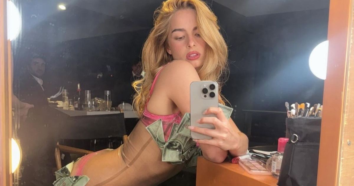 Addison Rae Gives Fans Plenty To Notice in Deeply Plunging&hellip;