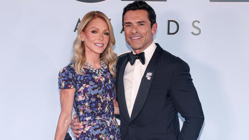 Kelly Ripa & Mark Consuelos Have a $179 Reason to Skip the Big Wedding
