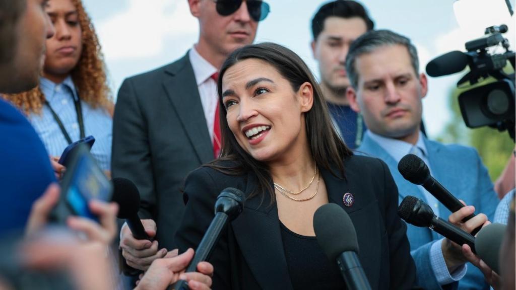 AOC Wasn’t Having It After a Reporter Brought Up Her Ex