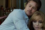 Angelina Jolie 'Tried to Warn People' About Brad Pitt — Insider