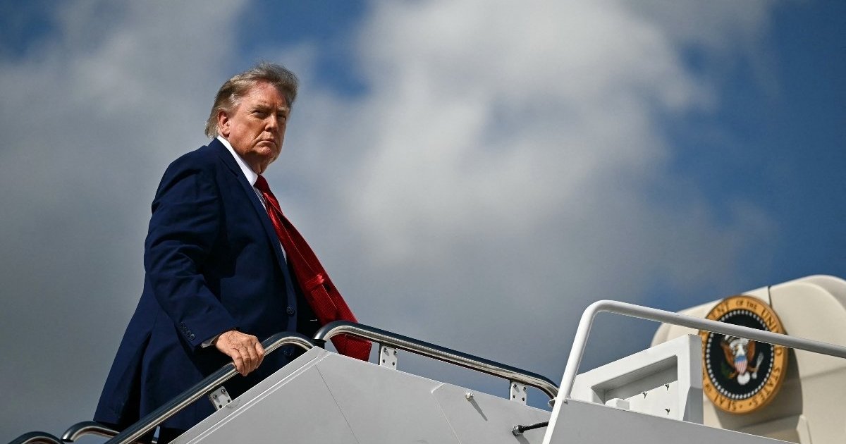 Donald Trump's Secret Catering-Truck Transfer Gets an AI Action-Movie Makeover