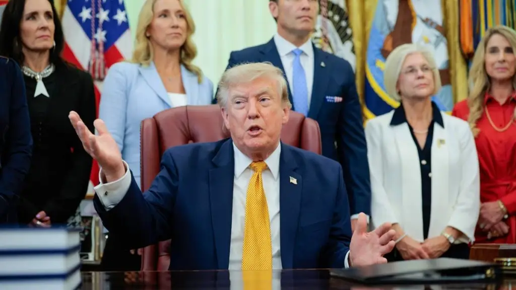 Donald Trump Jokes He’s ‘Entitled’ to Millions the Public Sends Him