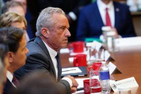 Donald Trump Reacts as RFK Jr. Gives Him a JFK Comparison