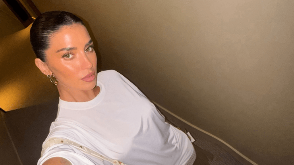 Nicole Williams English Shrugs Off ‘Beautiful’ Nanny in a Bikini Around Husband Larry