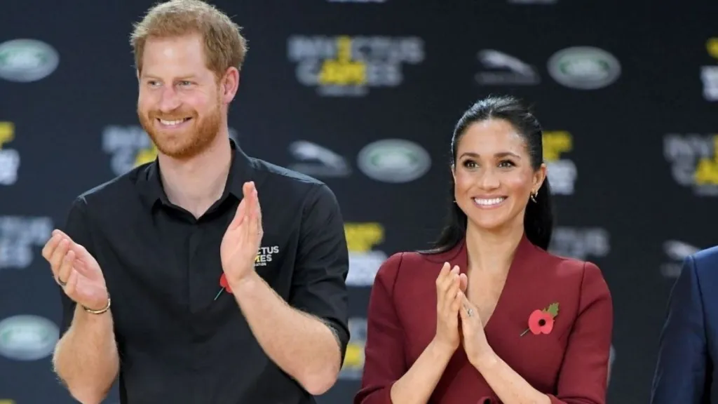 Prince Harry & Meghan Markle's Friends' Reaction to UK Move 'Embarrassed' Them — Source