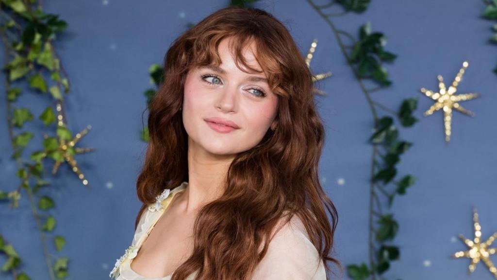 Joey King Shares Evan Rachel Wood’s Reaction After Taking Over ‘Practical Magic’ Role