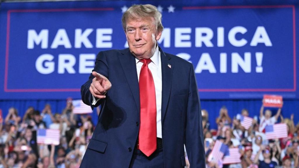 Donald Trump's Official Says ‘Biden Administration’ Is Failing Americans