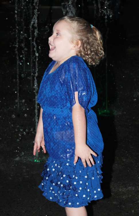 honey boo boo fountain 161012