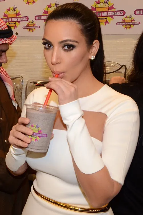 kim kardashian milkshake 291112