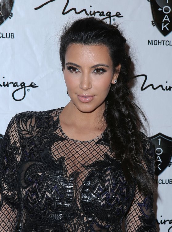 Kim Kardashian Pregnant Kanye West New Years Eve Photos 2