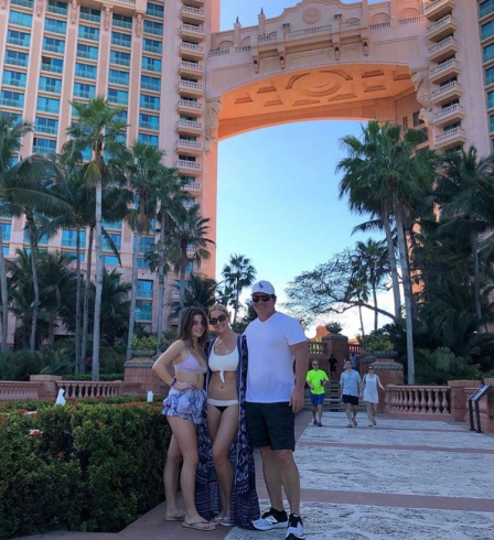 Stephanie & Travis With Their Niece