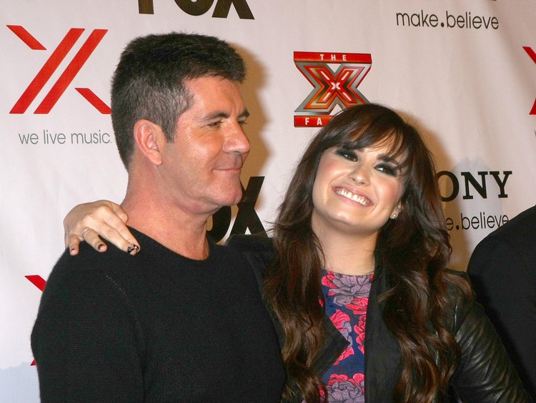 Simon Cowell, Demi Lovato